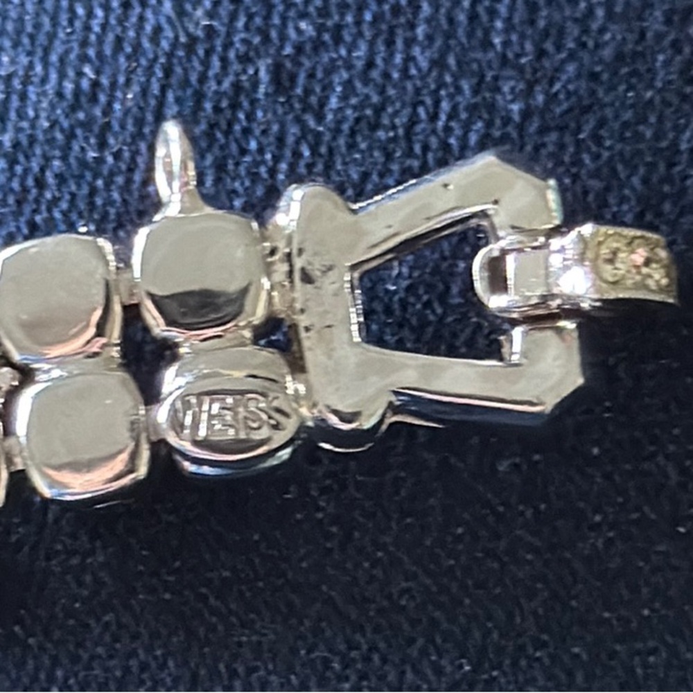 Vintage Weiss Silver Flower Bracelet - Picture 5 of 9